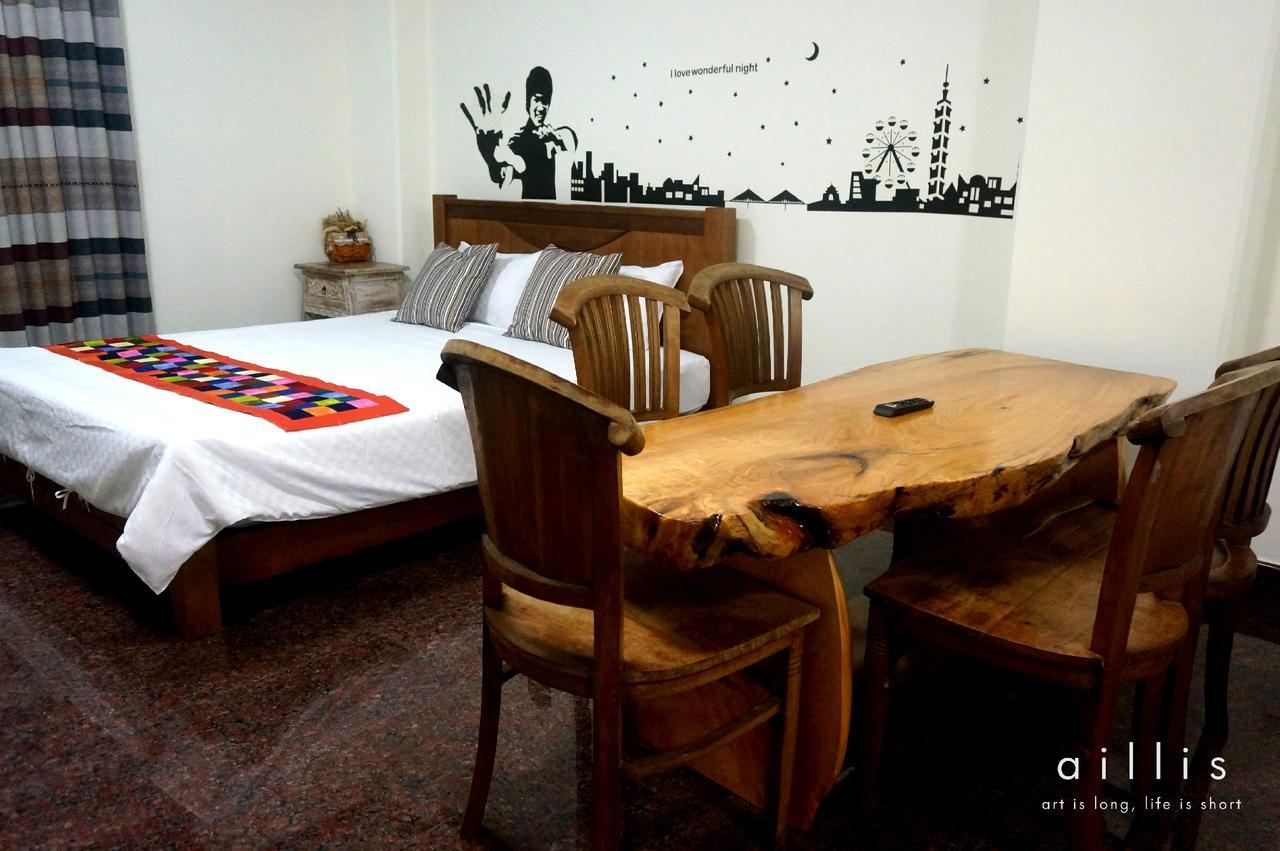 Tainan Yi Home ภายนอก รูปภาพ
